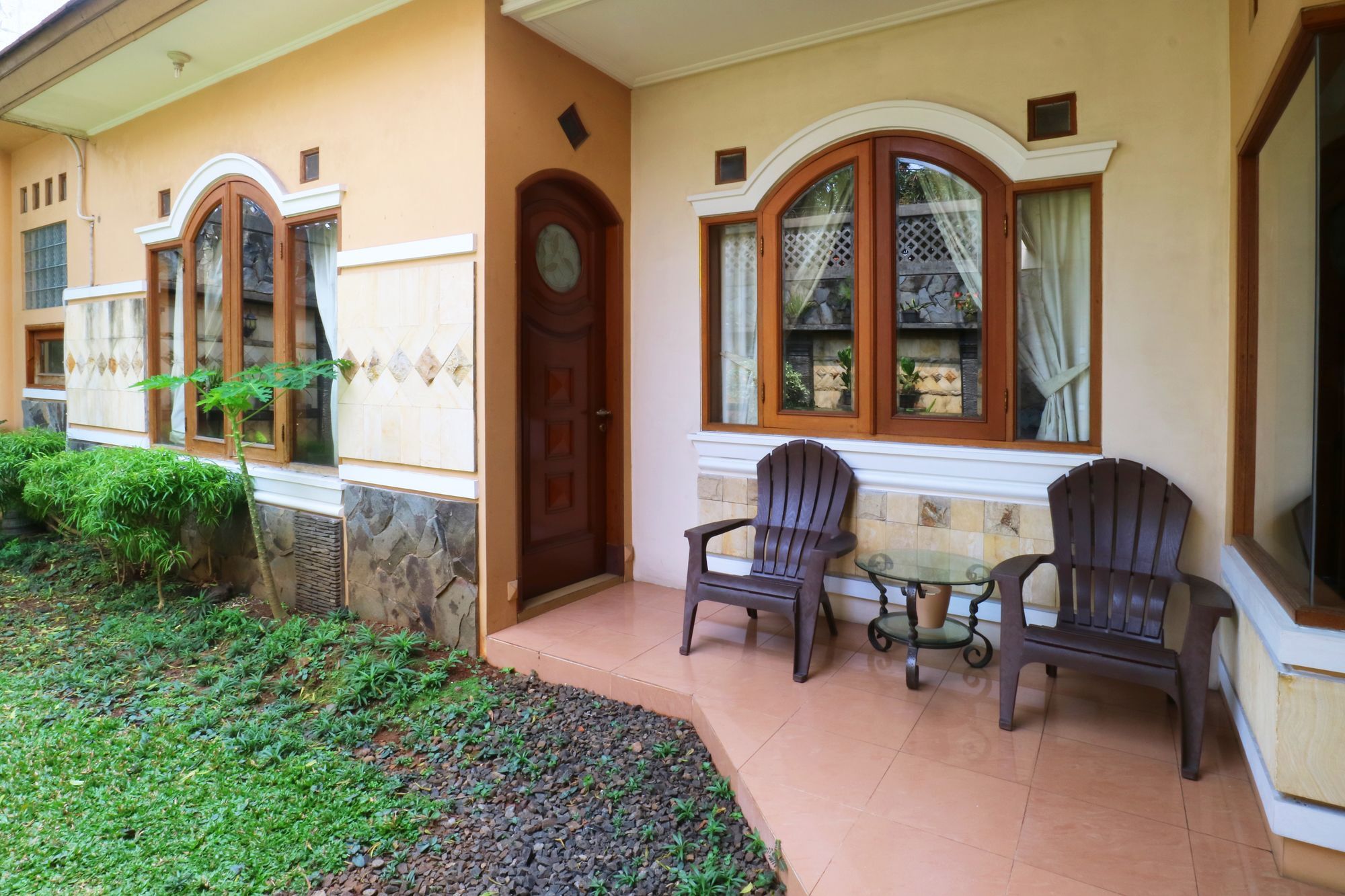 Maharani Guesthouse Tebet Syariah Jakarta Eksteriør billede