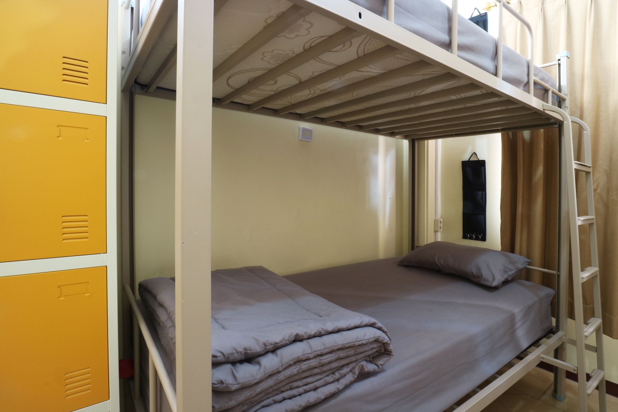 Maharani Guesthouse Tebet Syariah Jakarta Eksteriør billede